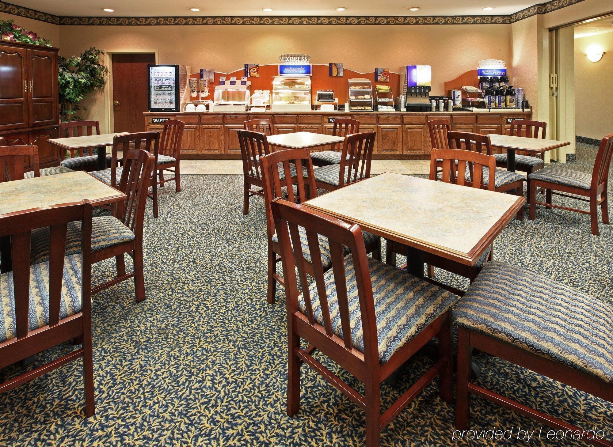 Country Inn & Suites By Radisson, Bryant Little Rock , Ar Restaurace fotografie